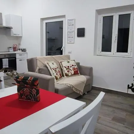 Apartment All'ombra Del Pino Turistico Fiano Romano