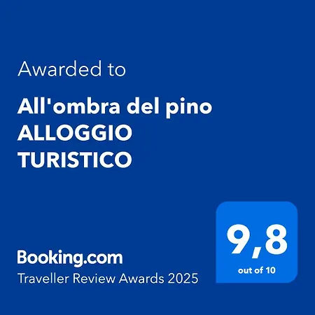 All'ombra Del Pino Turistico *